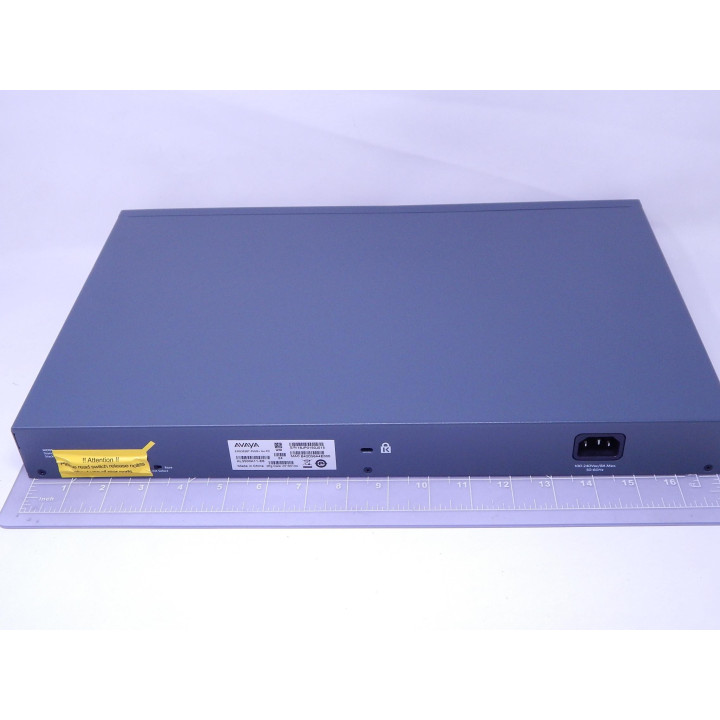 Switch Avaya ERS3526T-PWR, AL3500A11-E6, šedá
