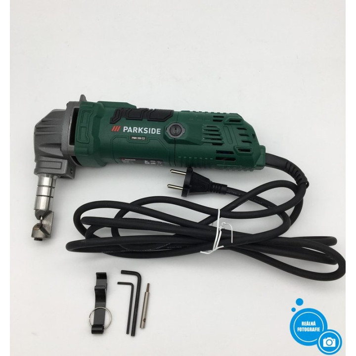 Elektrický prostřihovač plechu PARKSIDE PMK 550 C2, 550 W